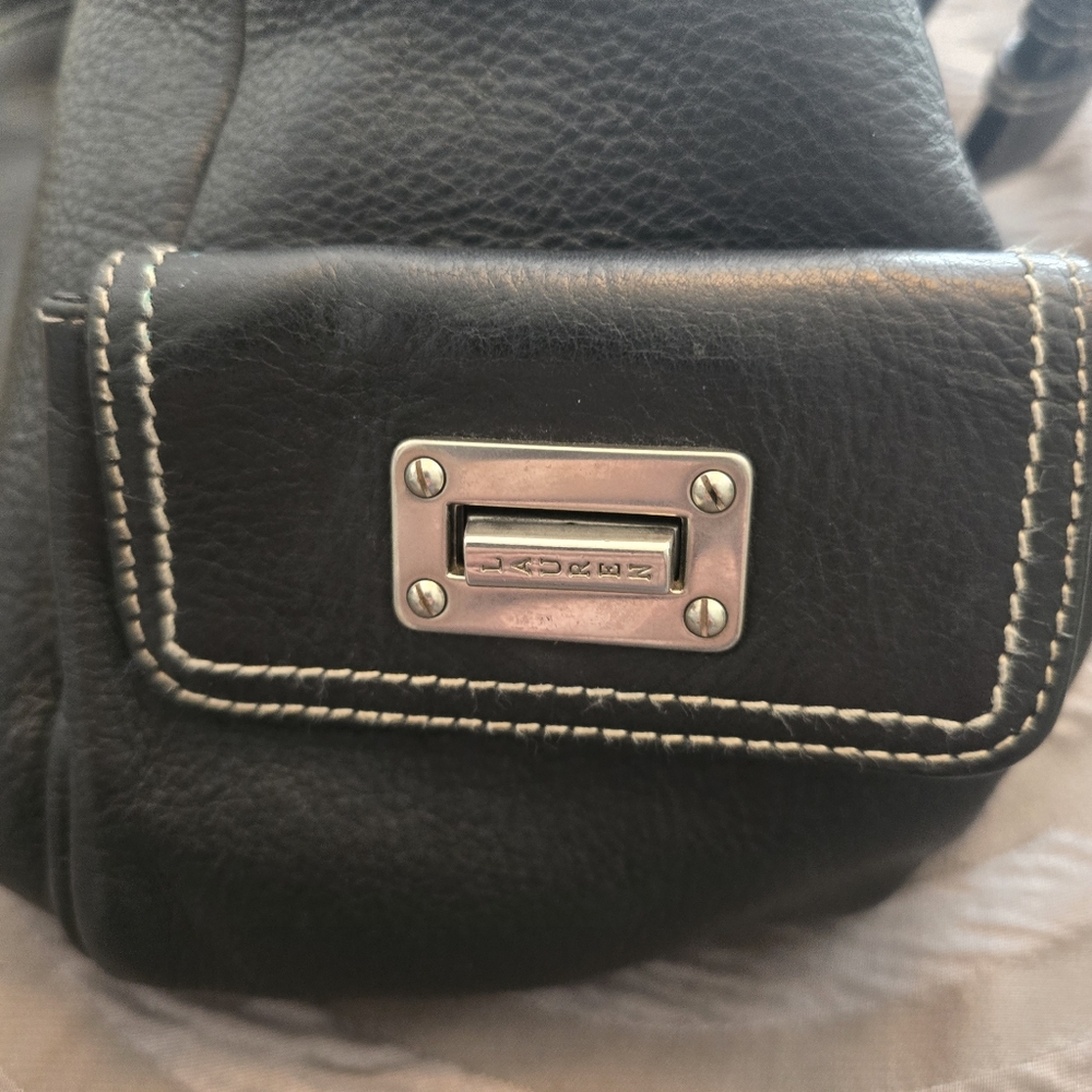 Ralph Lauren Black Pebbled Leather Shoulder Bag w/ Side Turn-Lock Pockets - Picture 4 of 15